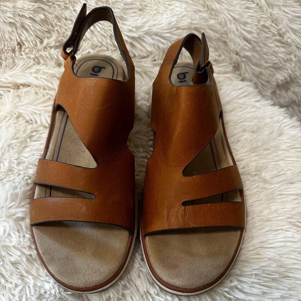 Bionica Sandals